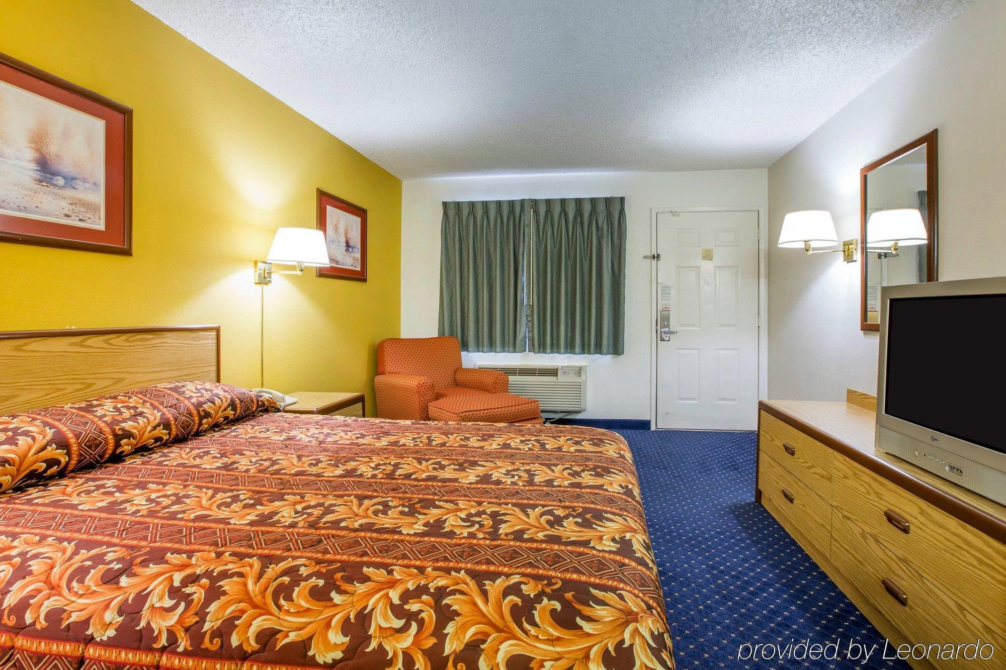 Motel 6-Fresno, Ca - Yosemite Hwy Екстер'єр фото