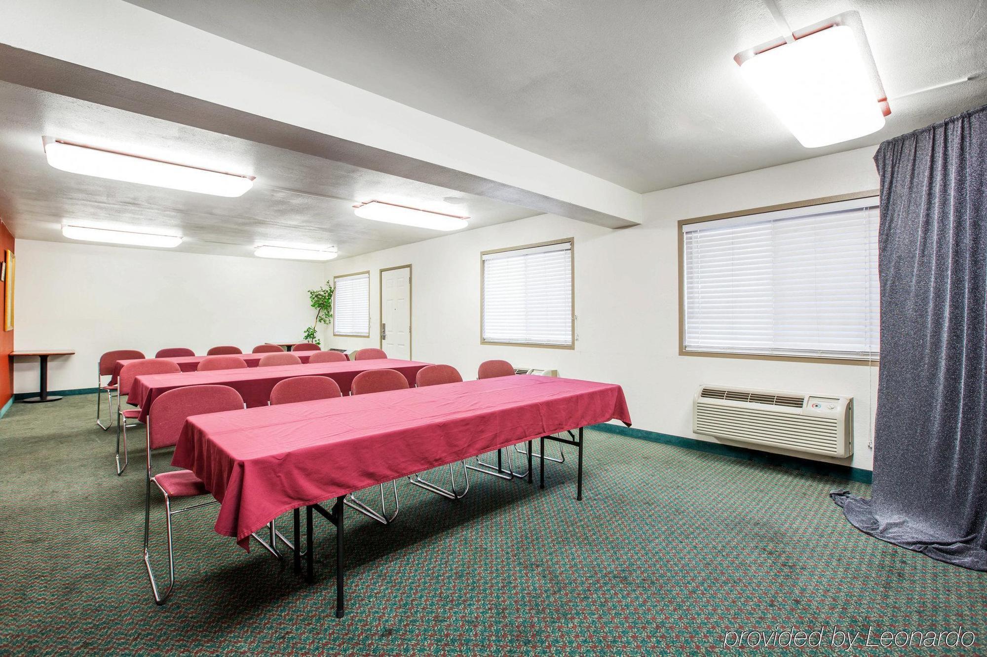 Motel 6-Fresno, Ca - Yosemite Hwy Екстер'єр фото