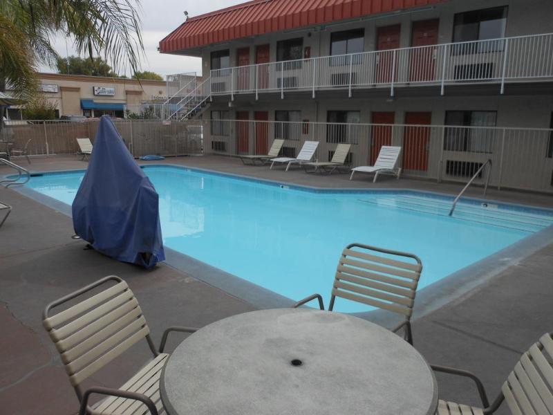 Motel 6-Fresno, Ca - Yosemite Hwy Екстер'єр фото