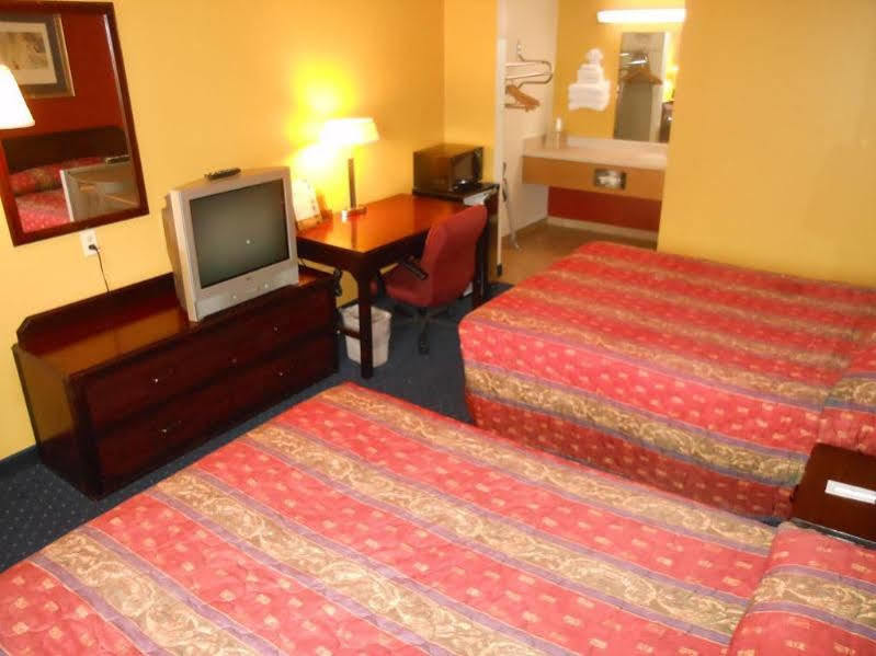 Motel 6-Fresno, Ca - Yosemite Hwy Екстер'єр фото